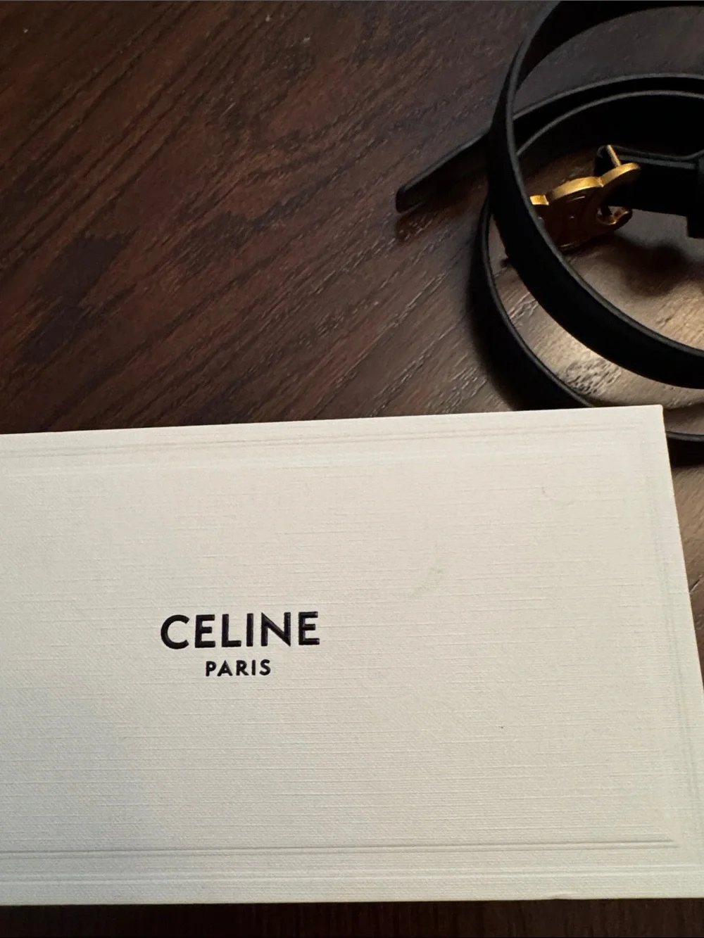 Non brand belt and sunglasses